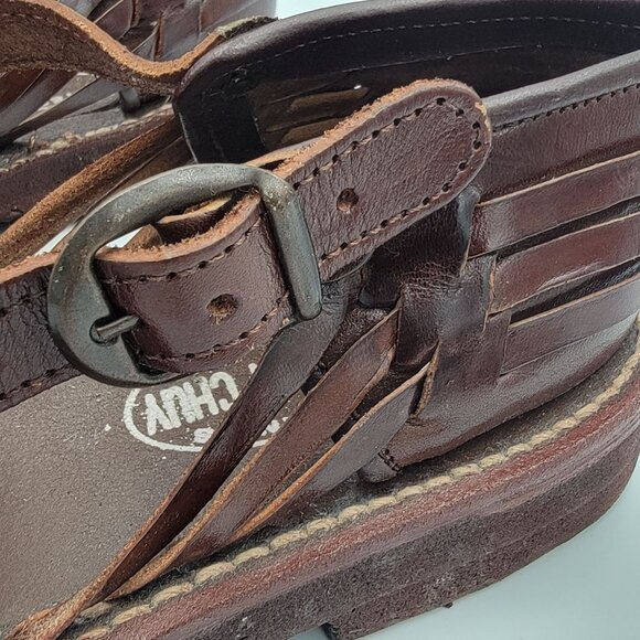 Don Chuy Brown Leather Fisherman Sandals With Buckle Closure & Embossed Design - Picture 12 of 16